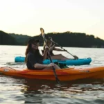 Dames in een kayak